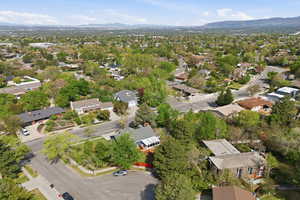 The backyard backs to a quiet cul-de-sac, offering unobstructed mountain views