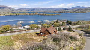 Bird's eye view of a water and mountain view