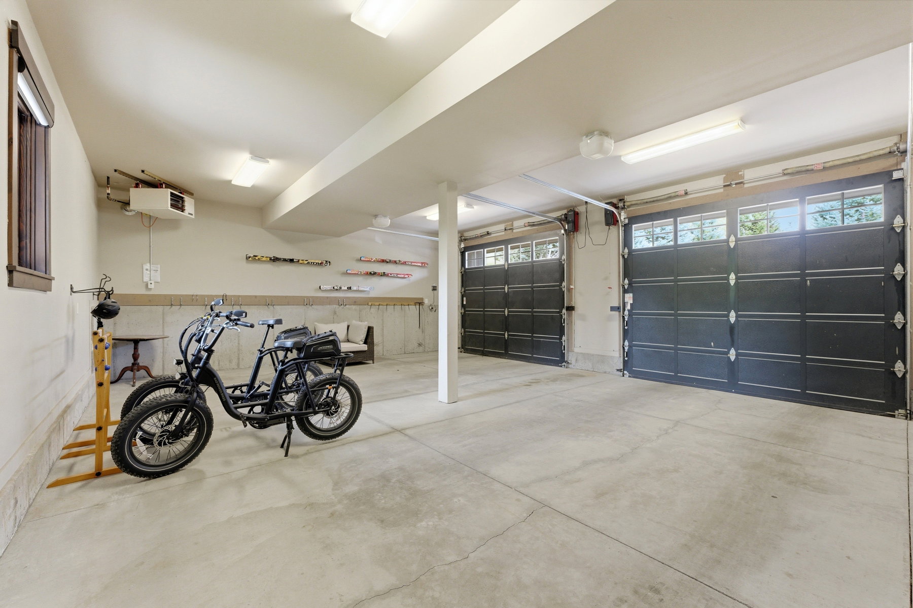 Garage with a heating unit