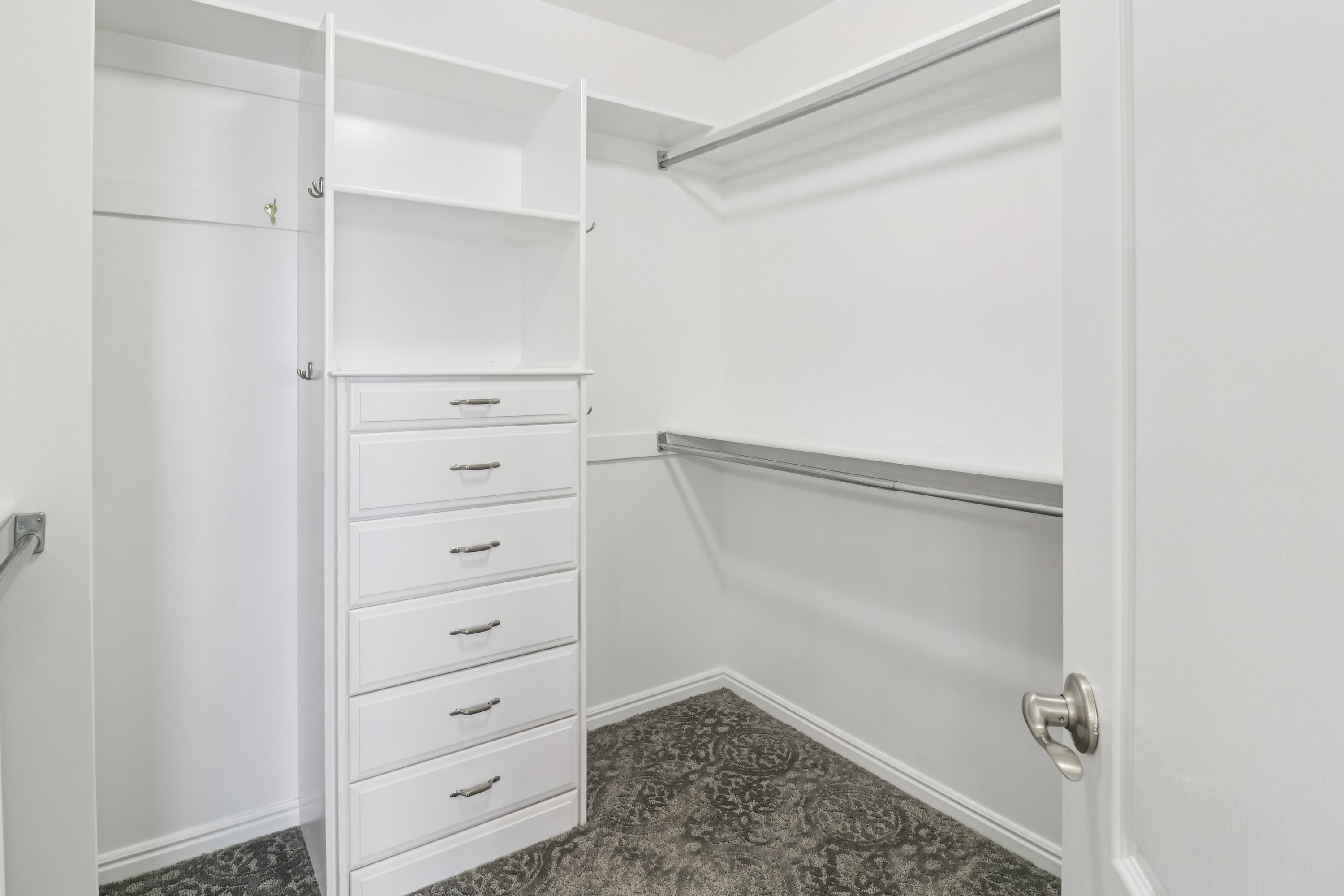 View of walk in closet