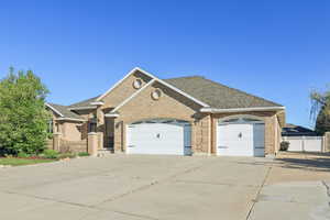 4164 S 2400 W Roy UT 84067