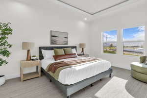 Primary Suite - Main Level