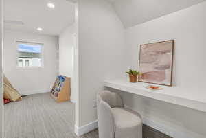 Built-in Desks - Loft