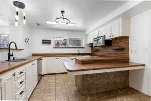 Basement kitchen with breakfast nook