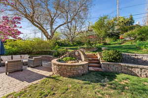 View of patio / terrace with outdoor seating