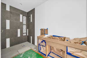 Foyer featuring pet washing area