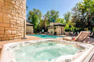 Outdoor spa