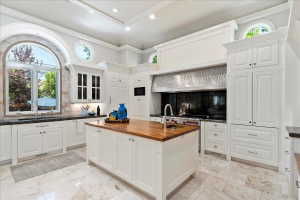 Well -appointed Kitchen