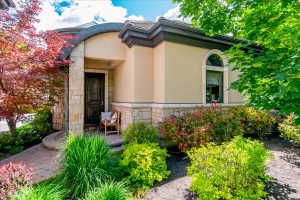 Private guest house entry