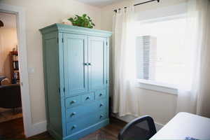 Bedroom/Office