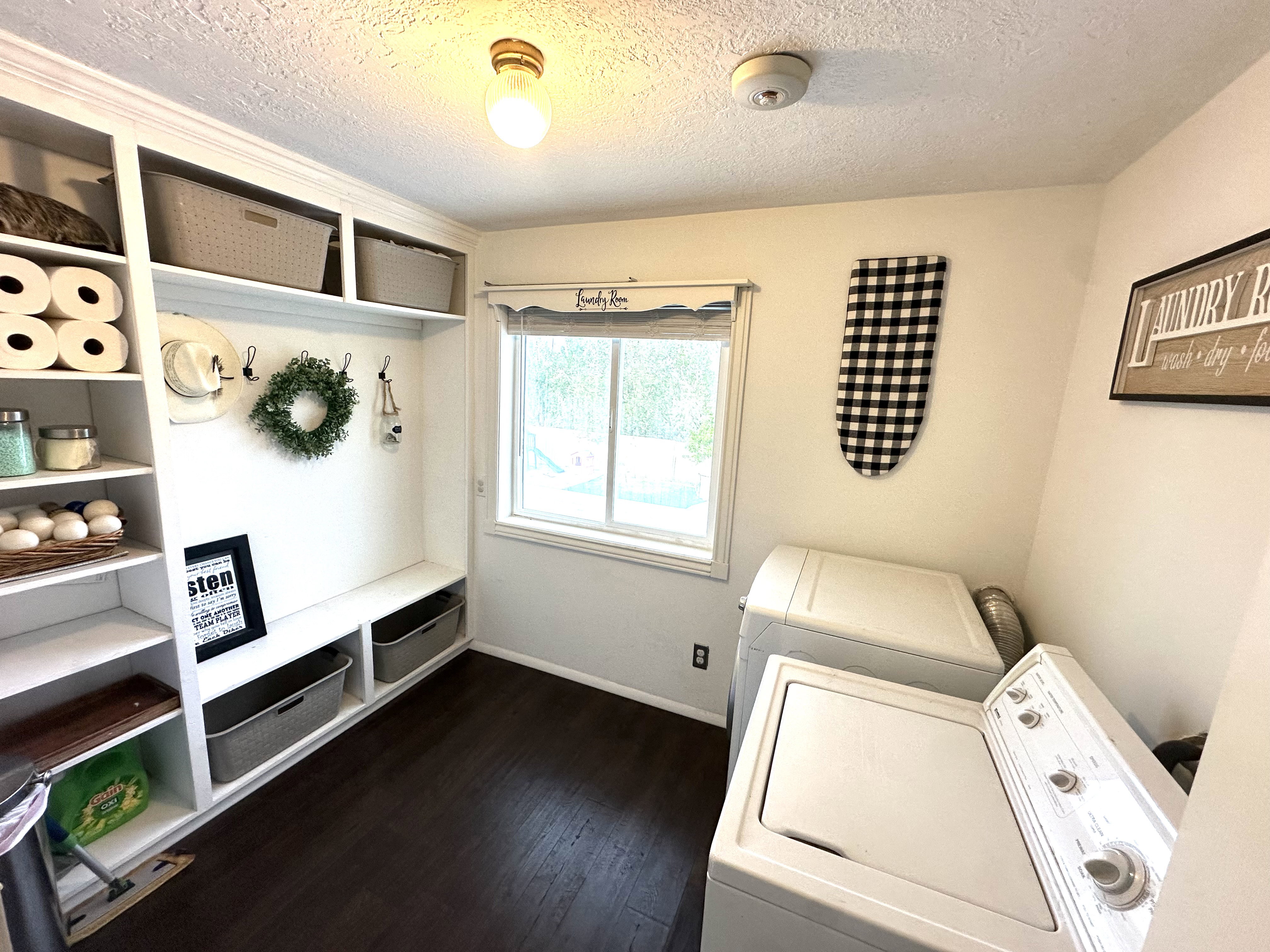Laundry area with storage