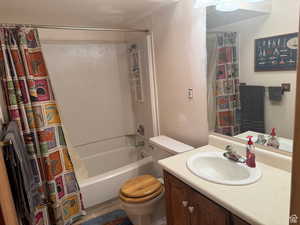 Basement full bathroom