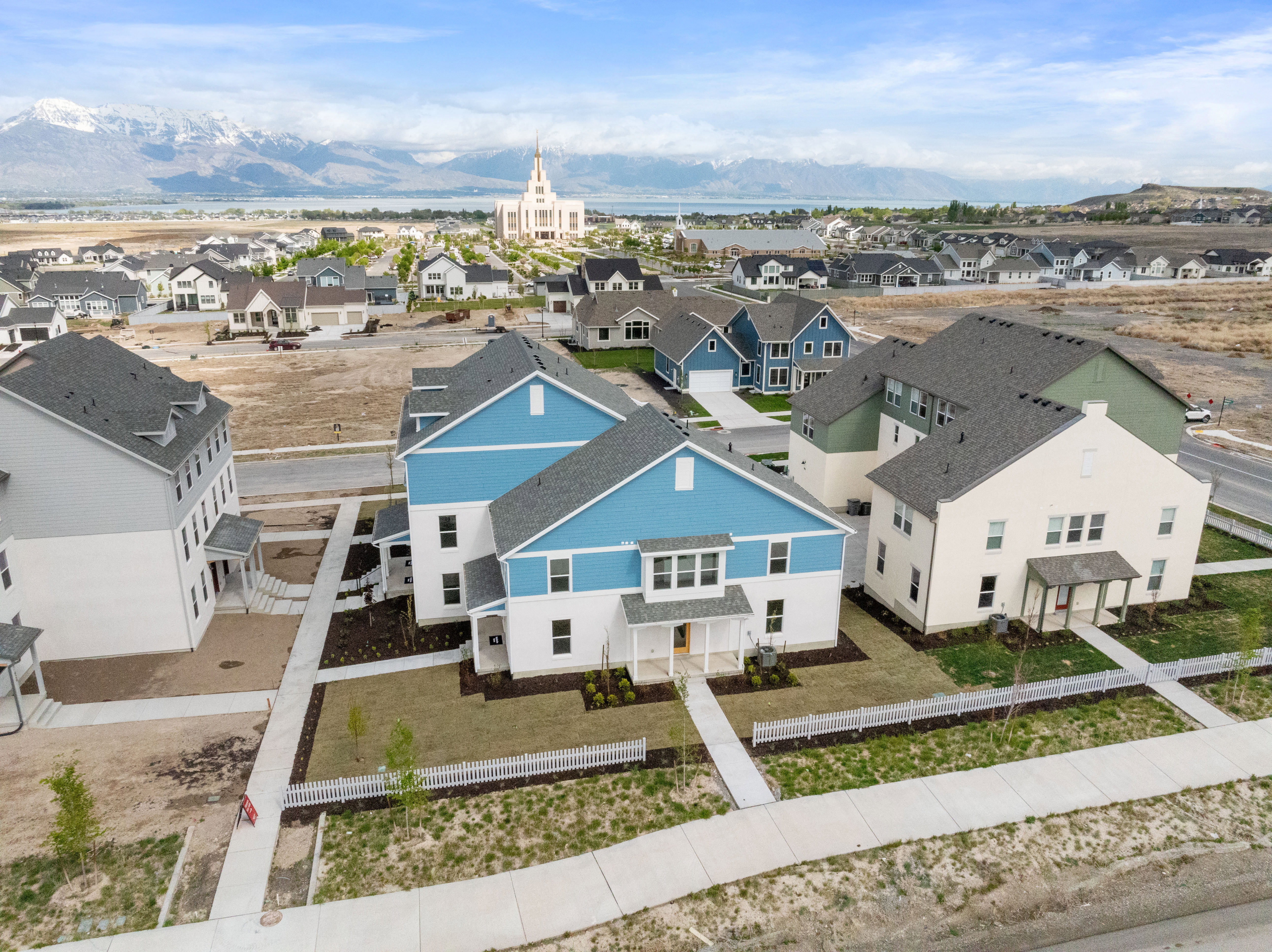 Aerial perspective of suburban area