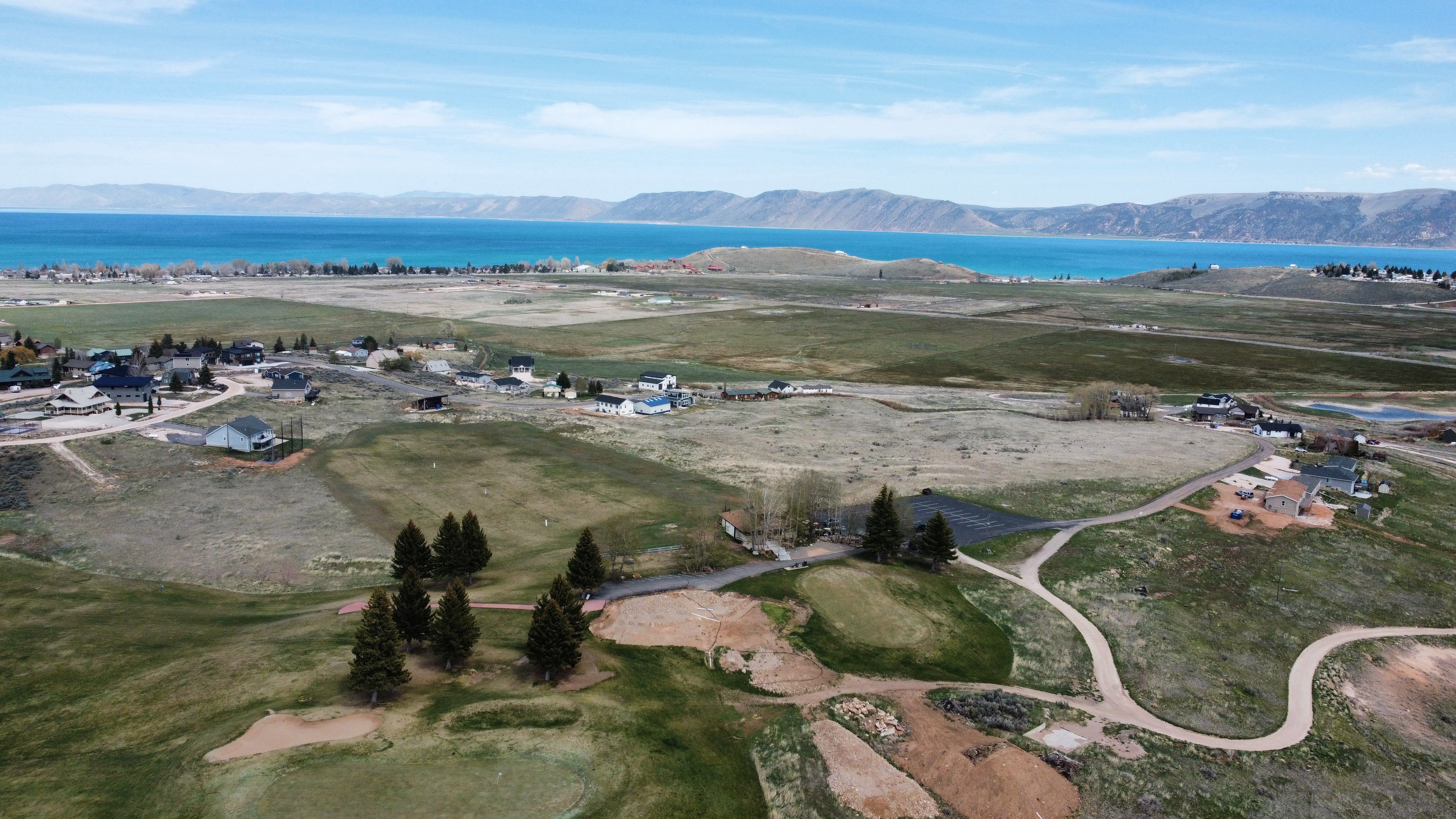 Bird's eye view of a water and mountain view