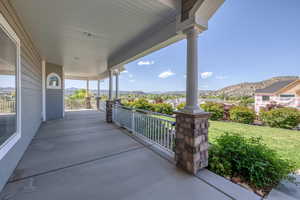 View of patio / terrace featuring a mountain view