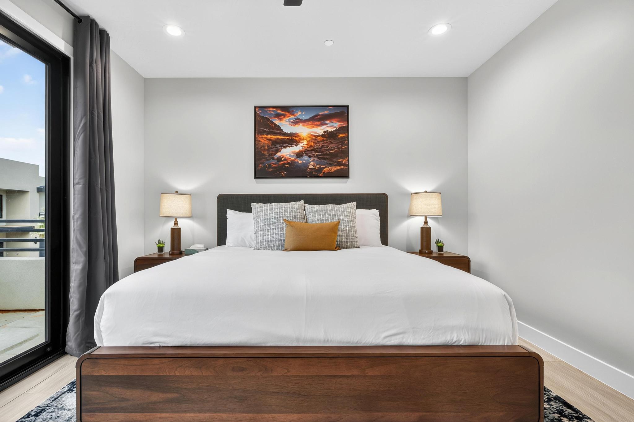 Bedroom featuring light wood-type flooring, access to exterior, recessed lighting, and a ceiling fan