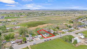 Aerial perspectivewith property parcel outlined