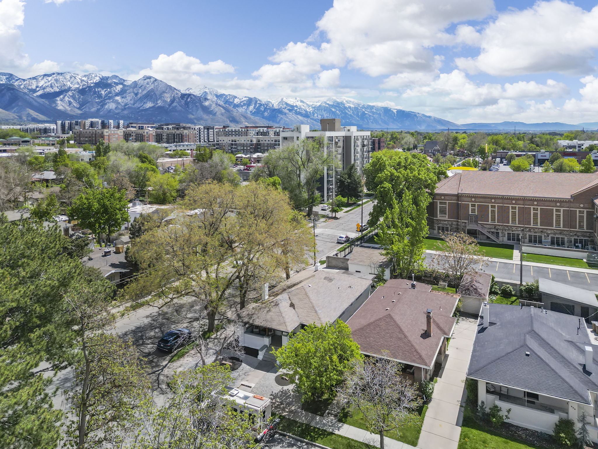 Bird's eye view of a mountain backdrop