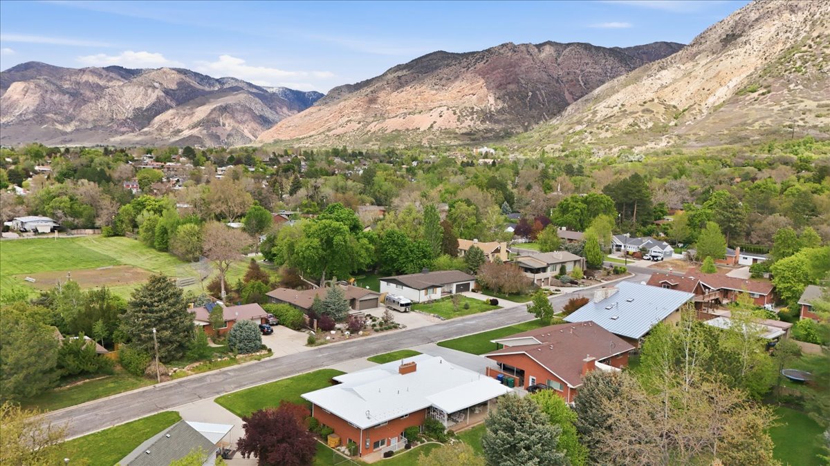 Aerial view of residential area with mountains