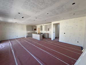 Unfurnished living room