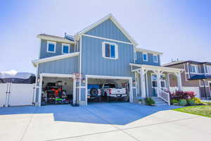 Large garage for your truck and all your toys