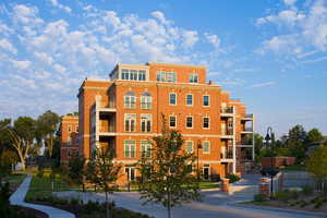 View of apartment building / complex