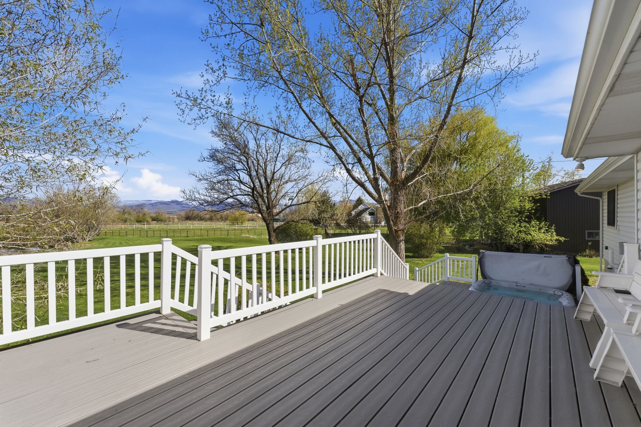 Deck with very private hot tub