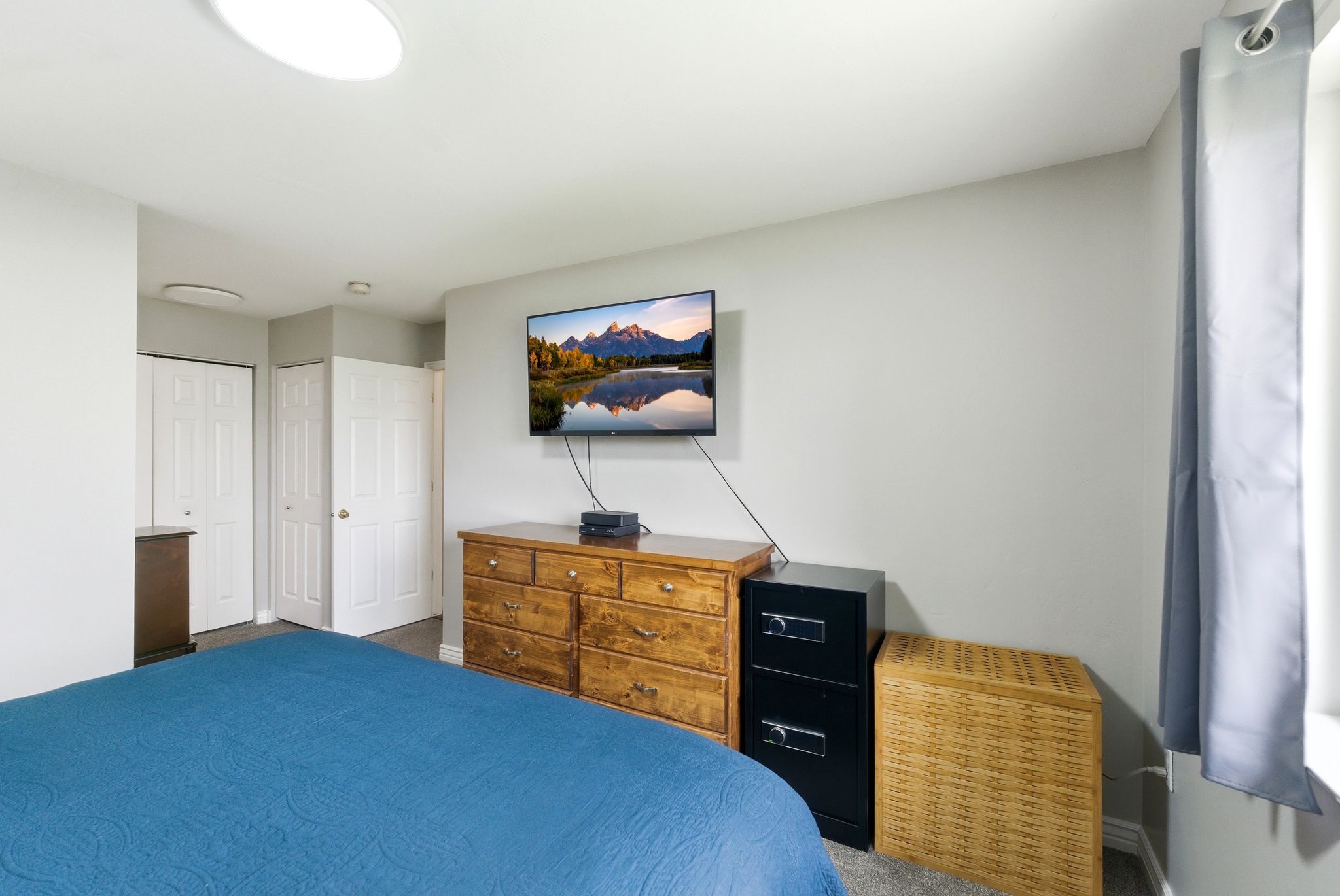 Bedroom main level