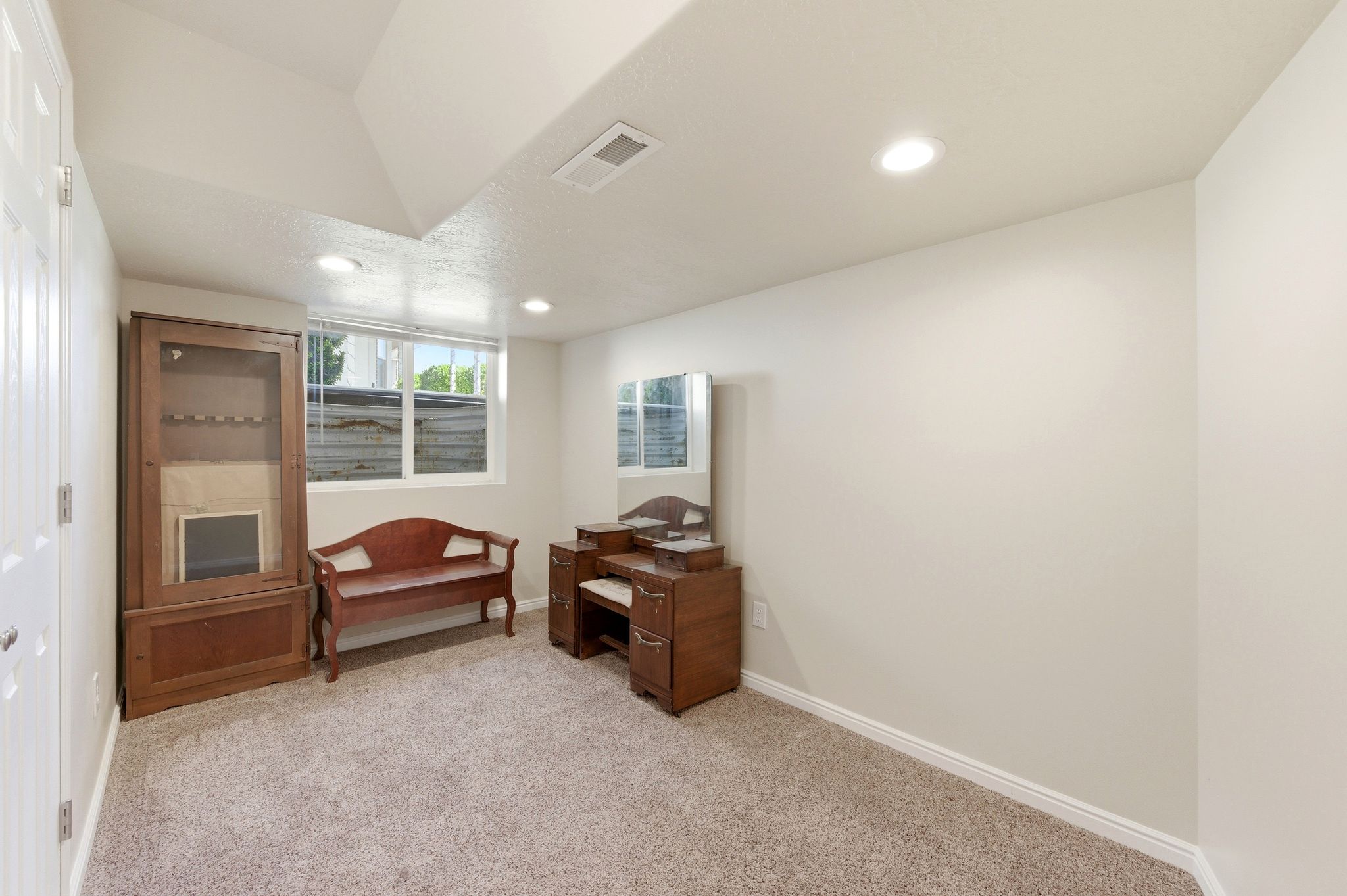 Basement Bedroom #1