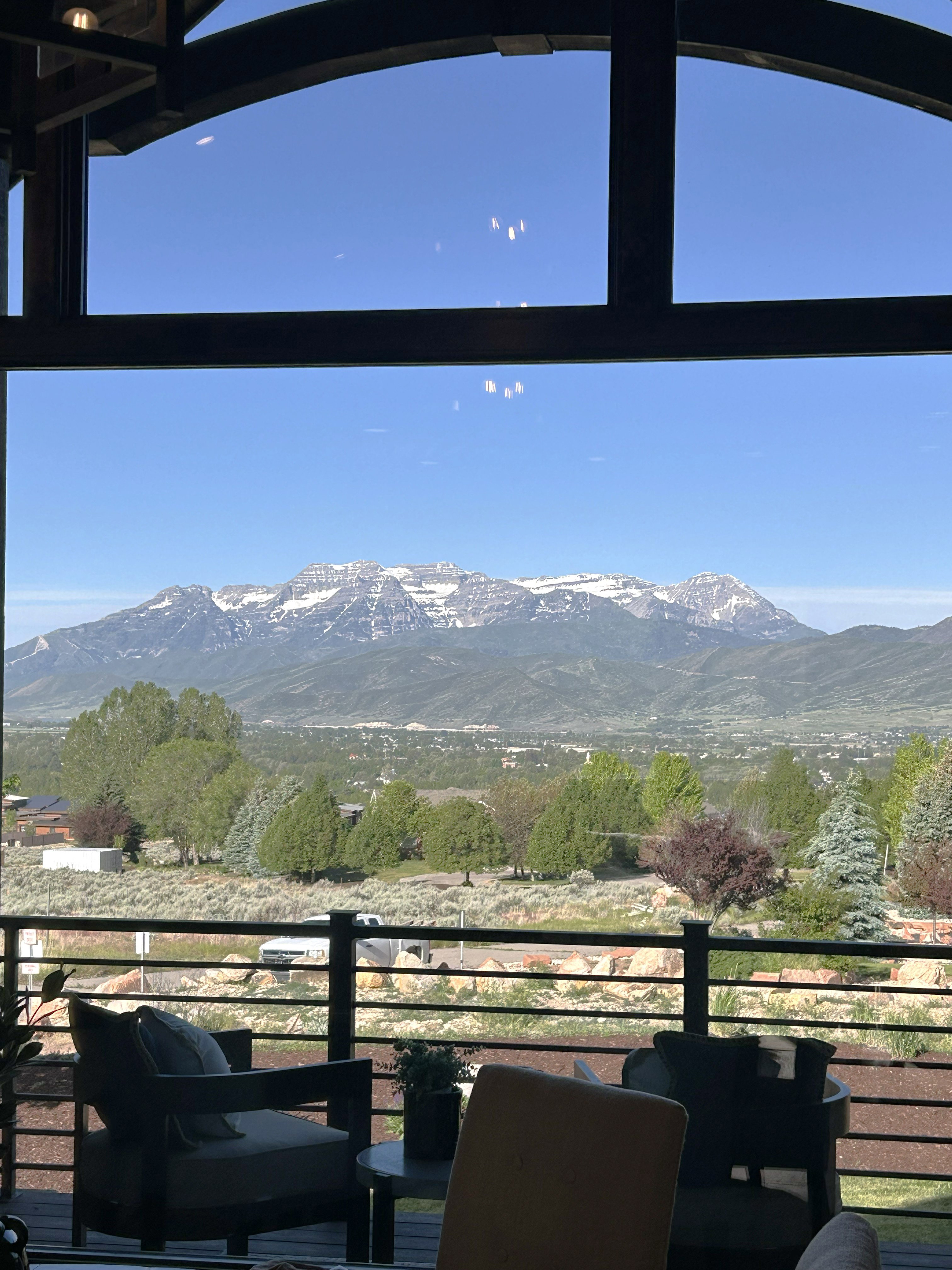Images Courtesy of Red Ledges.