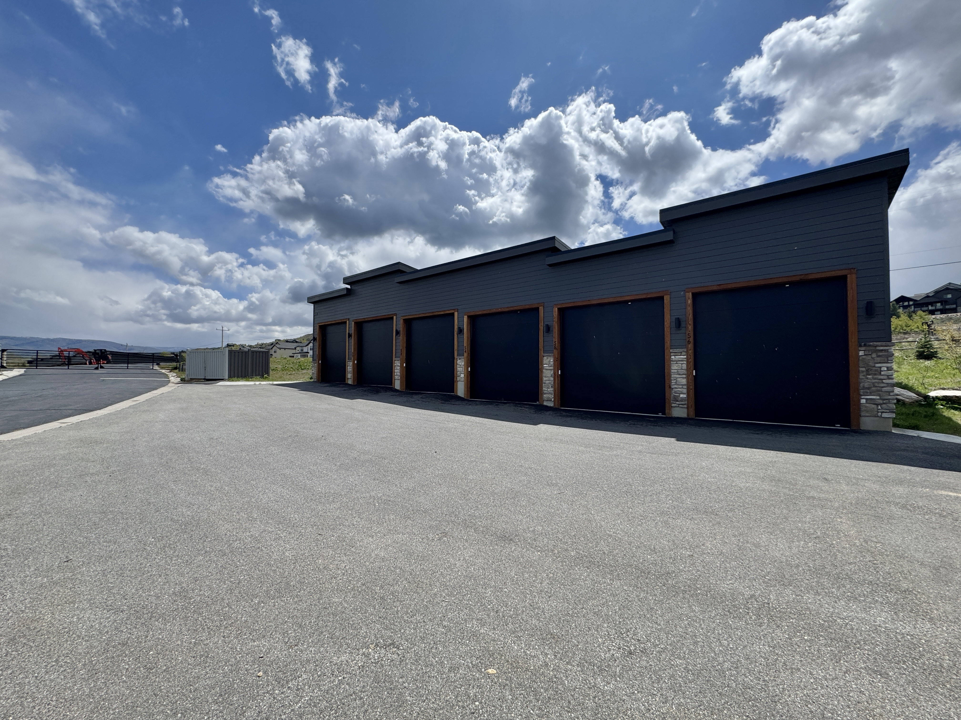 BONUS Detached Garage Available to Purchase