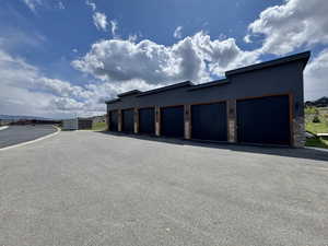 BONUS Detached Garage Available to Purchase