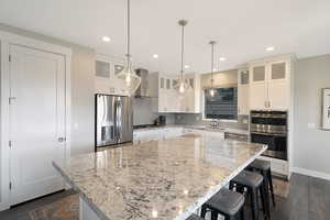 Nicely Appointed - ALL Appliances Included