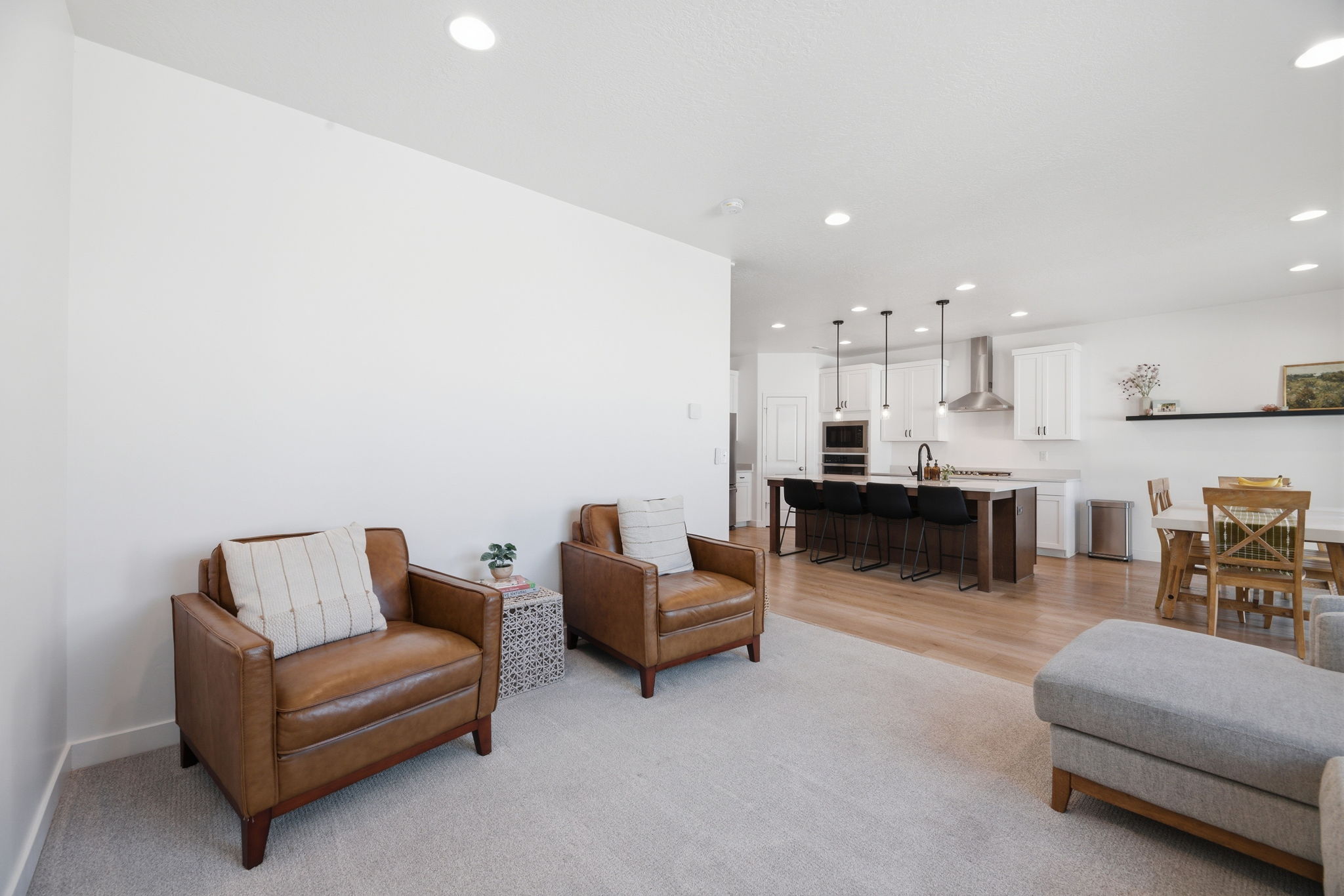 Great Room off the Beautiful Kitchen w/Island & Dining Area
