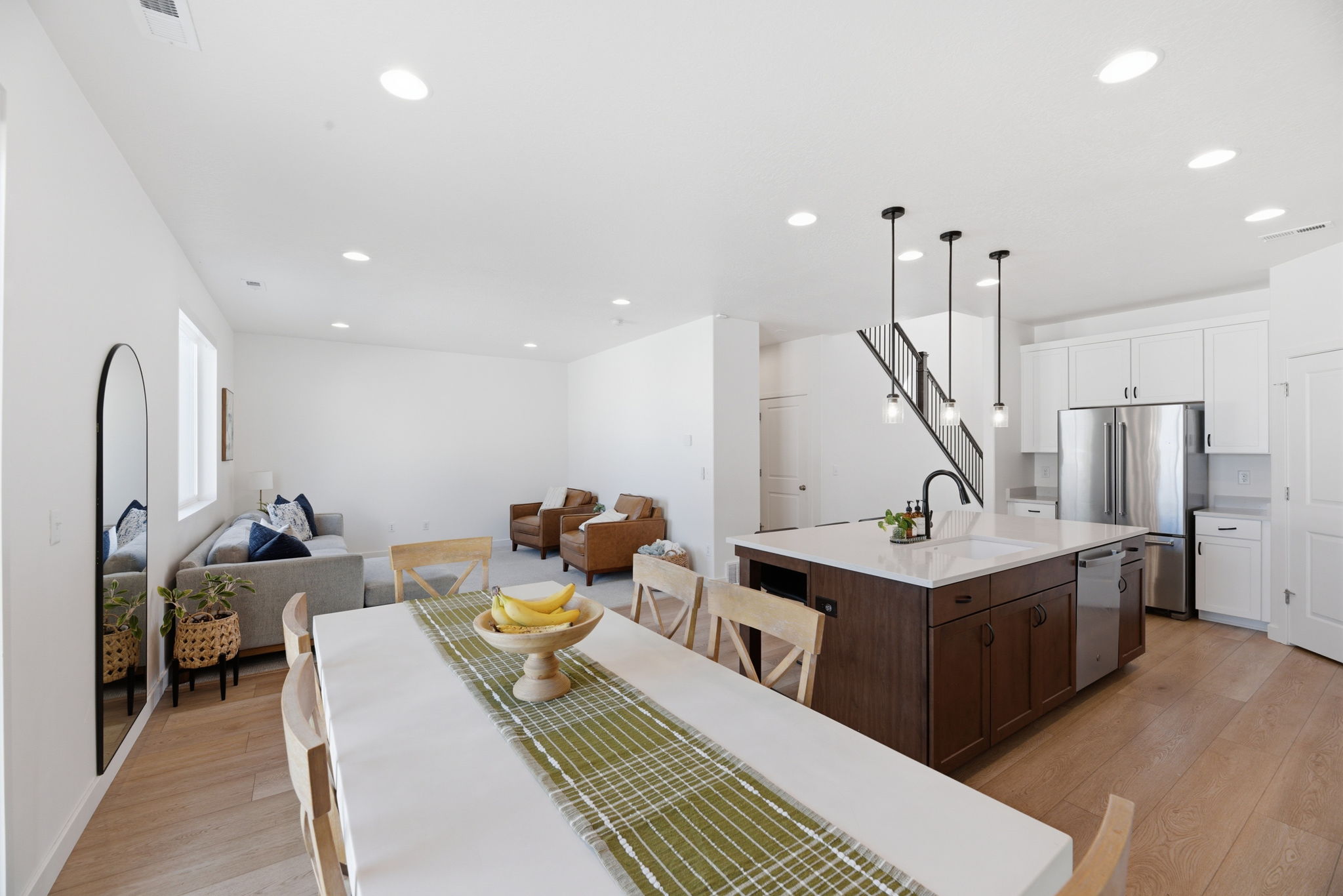 Great Room off the Beautiful Kitchen w/Island & Dining Area