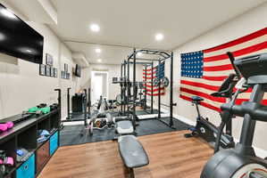 Exercise room with recessed lighting