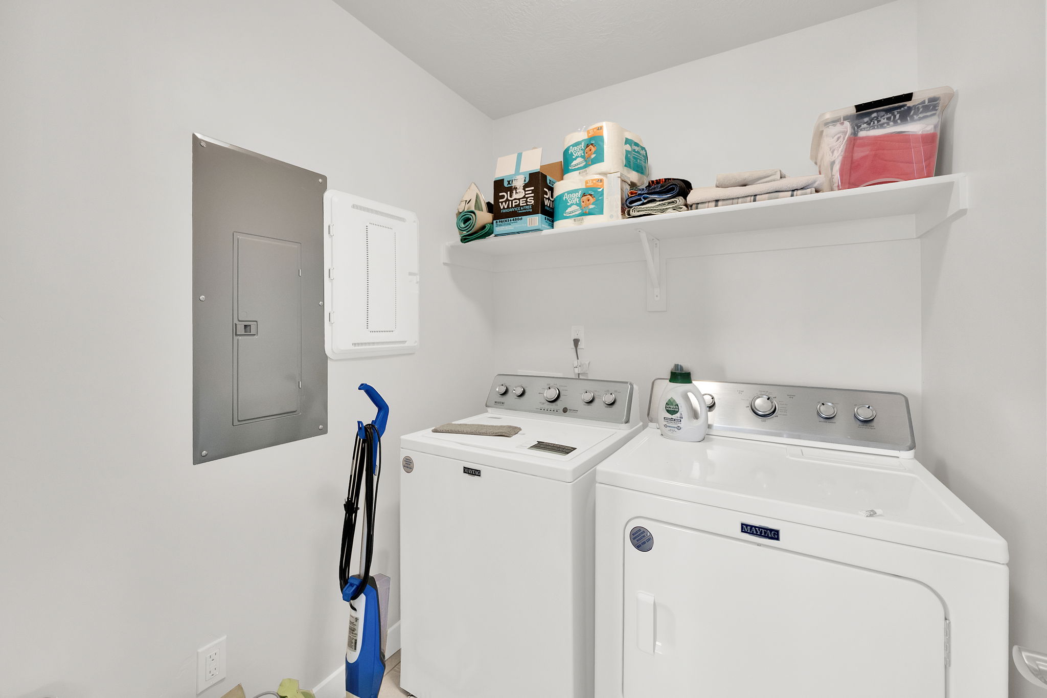 Laundry room on same floor as bedrooms