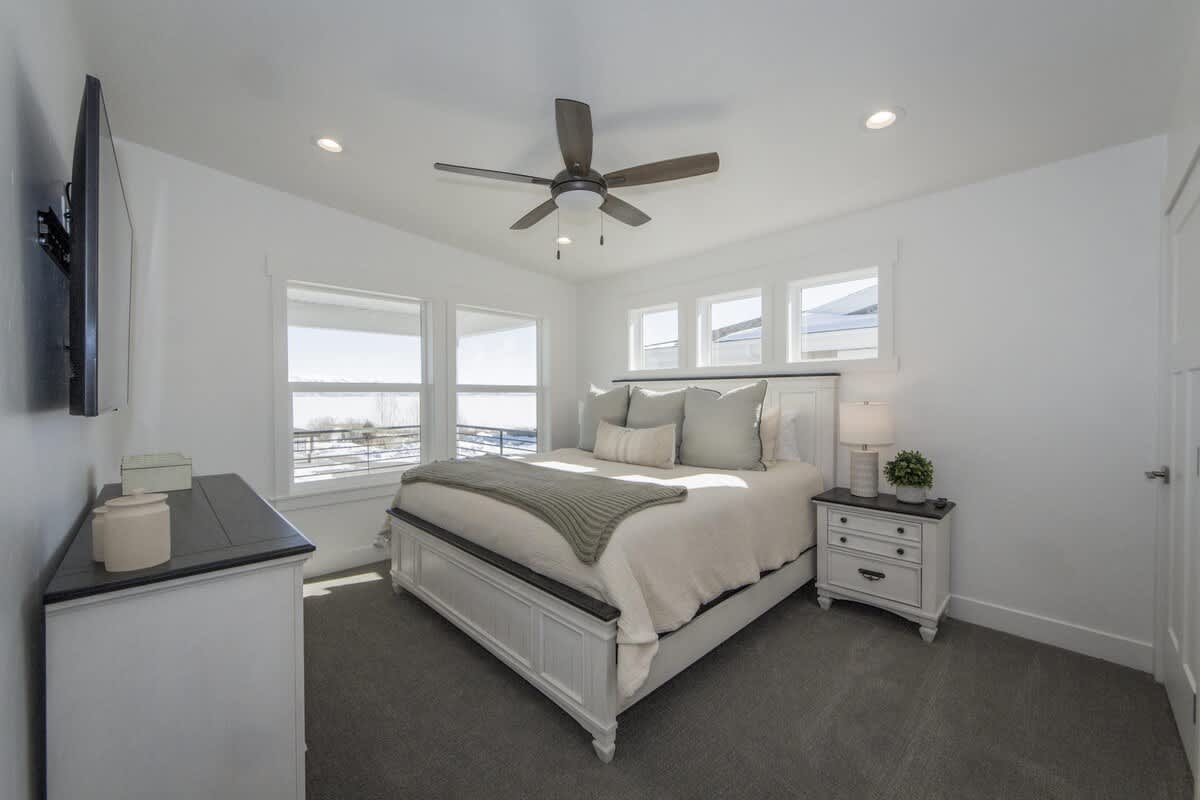 Master suite