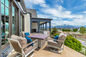 Fantastic exterior seating area with amazing views.