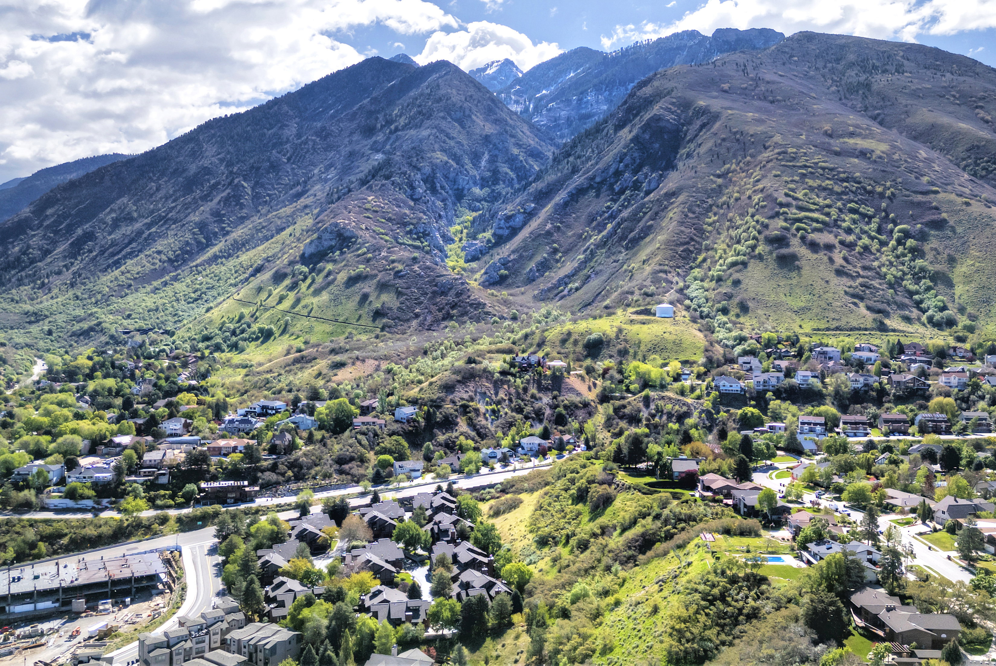 View of mountain background with nearby suburban area