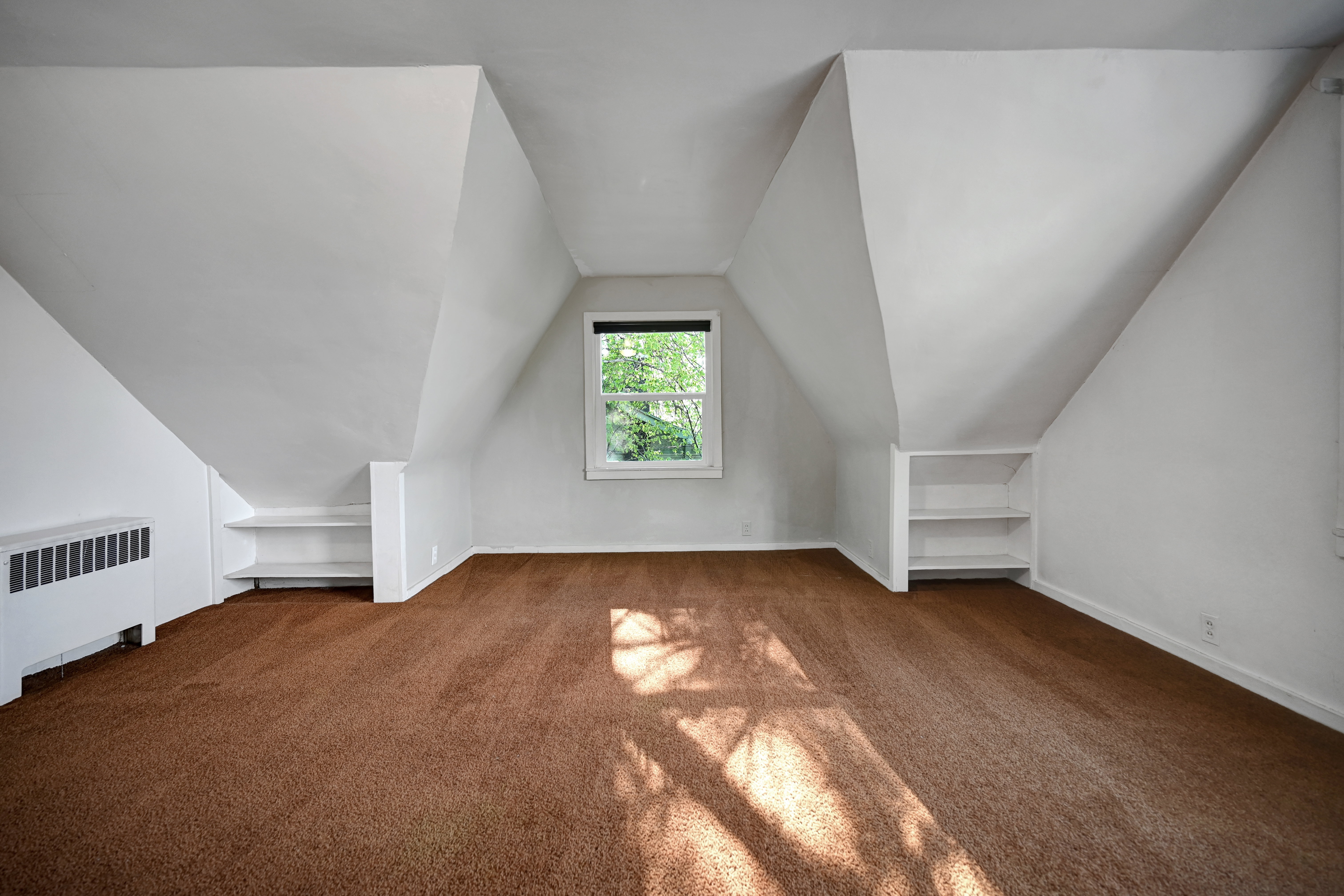 Loft/bonus room