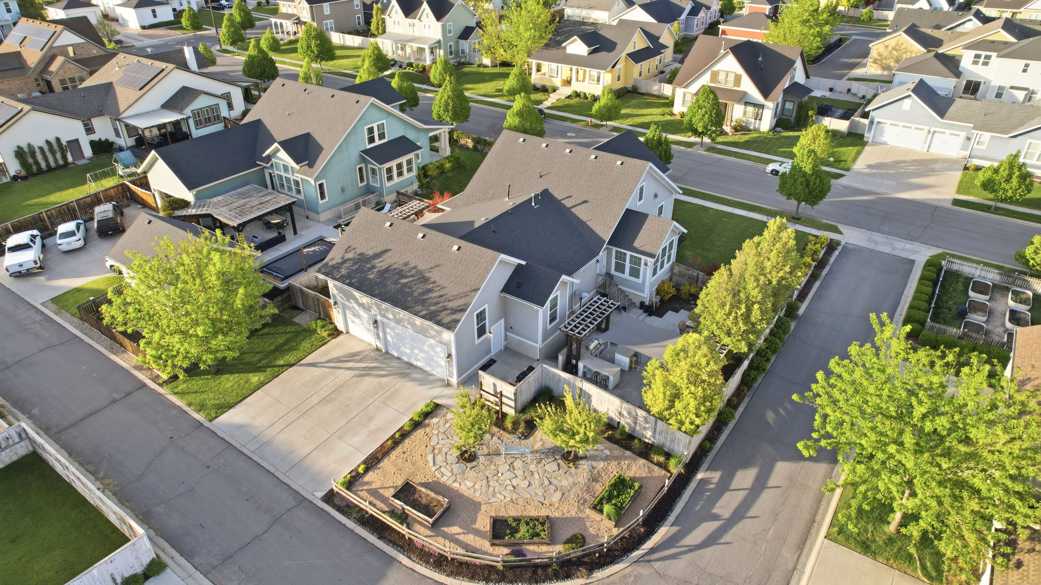 Drone / aerial view