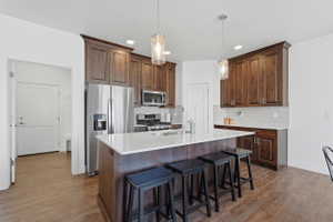 This kitchen is ready for you to move right in