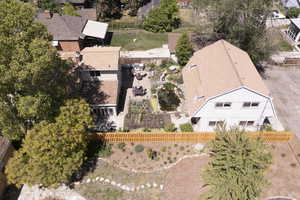 Aerial view of property and surrounding area