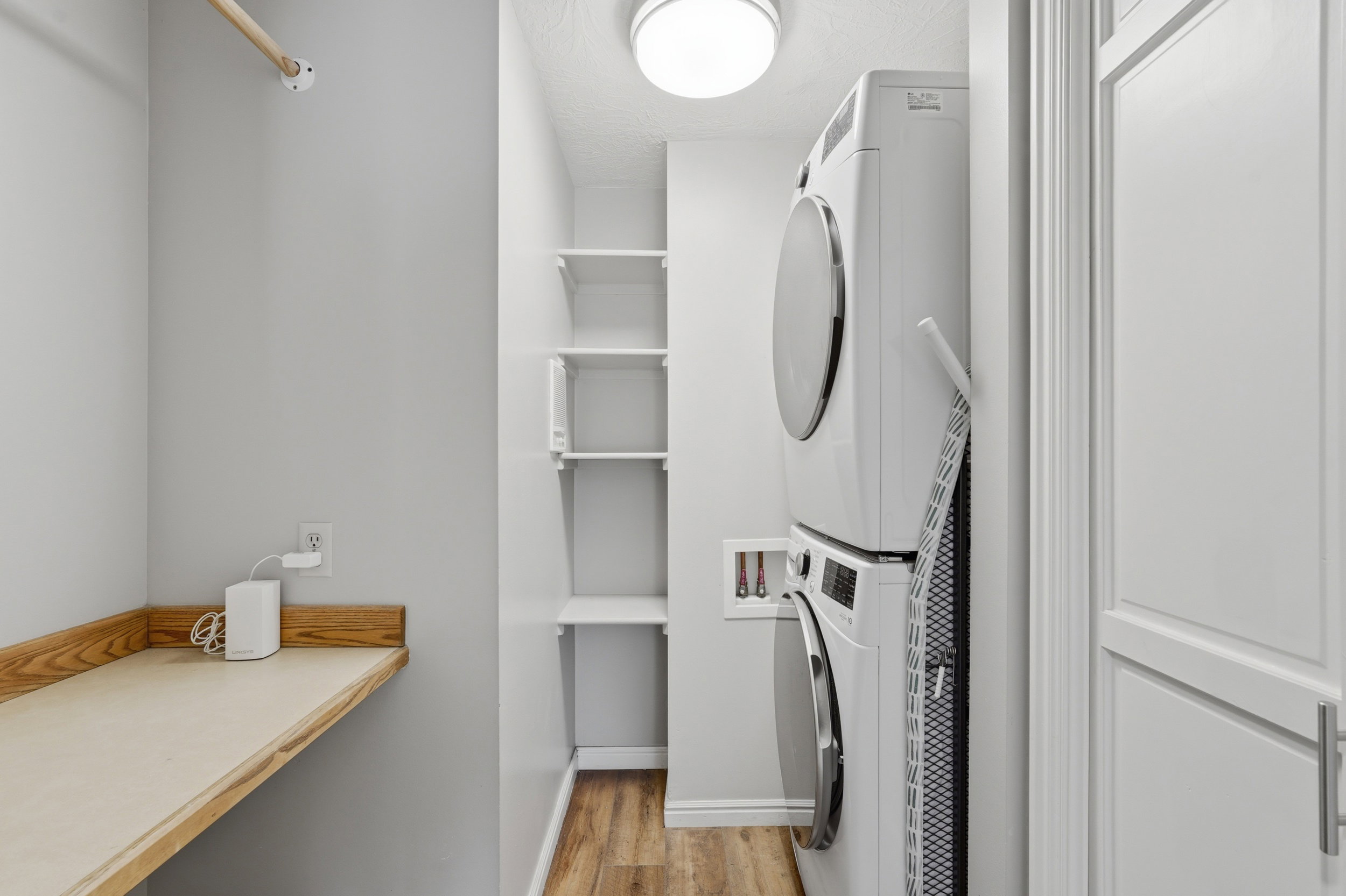 Laundry room .