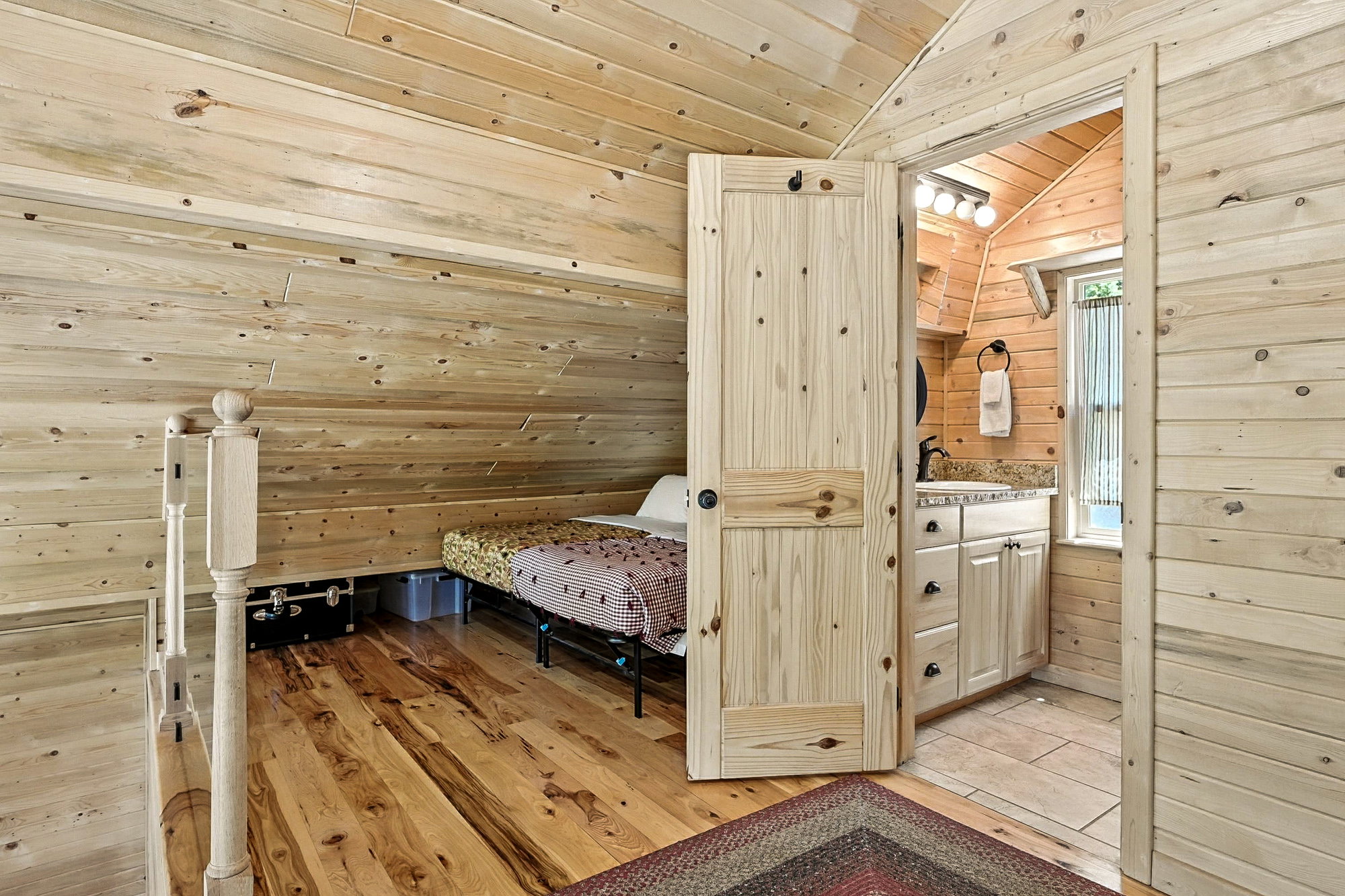 Loft with 2 sleeping areas