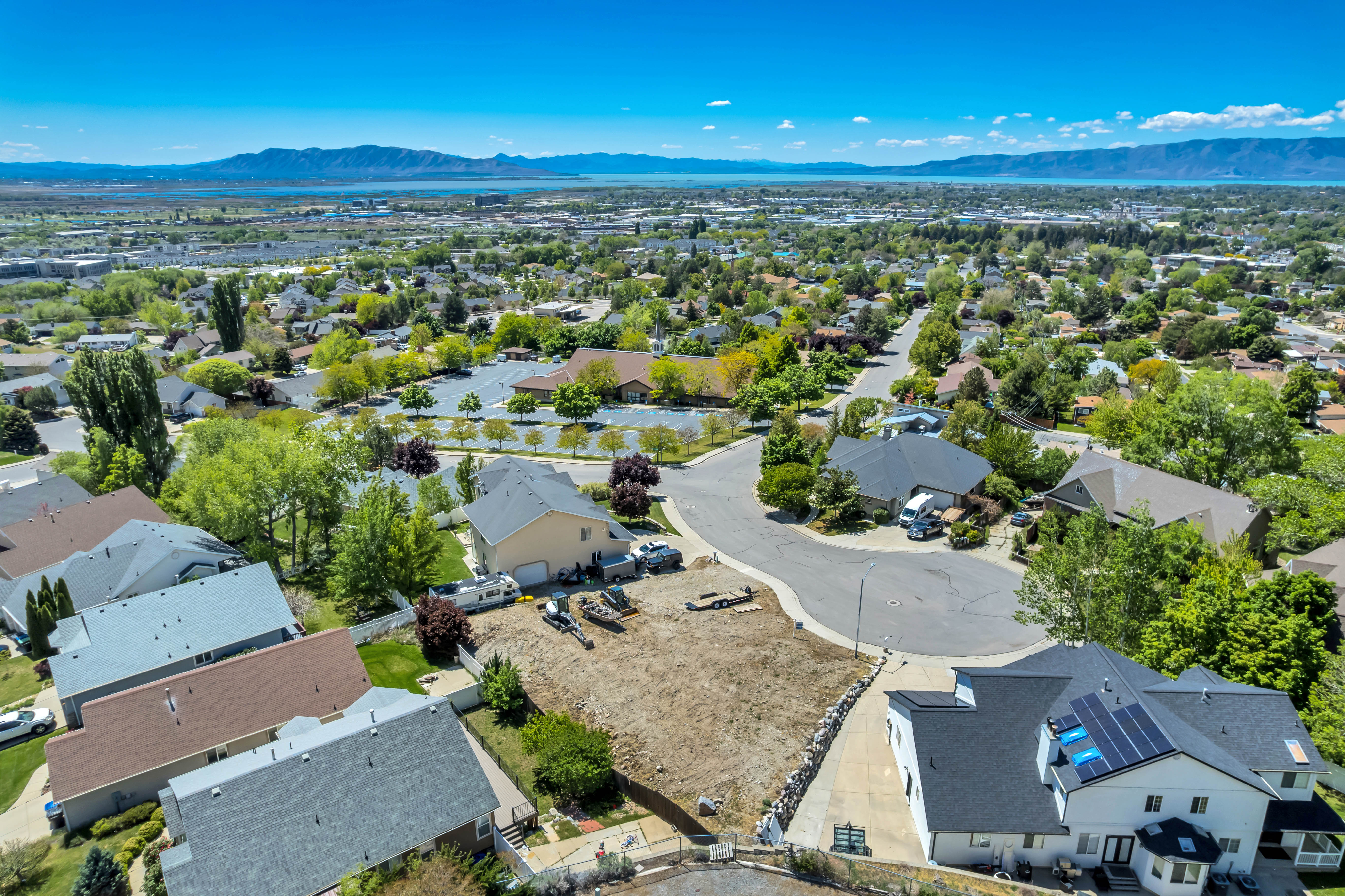 Ariel view looking Southwest - valley and lake views.