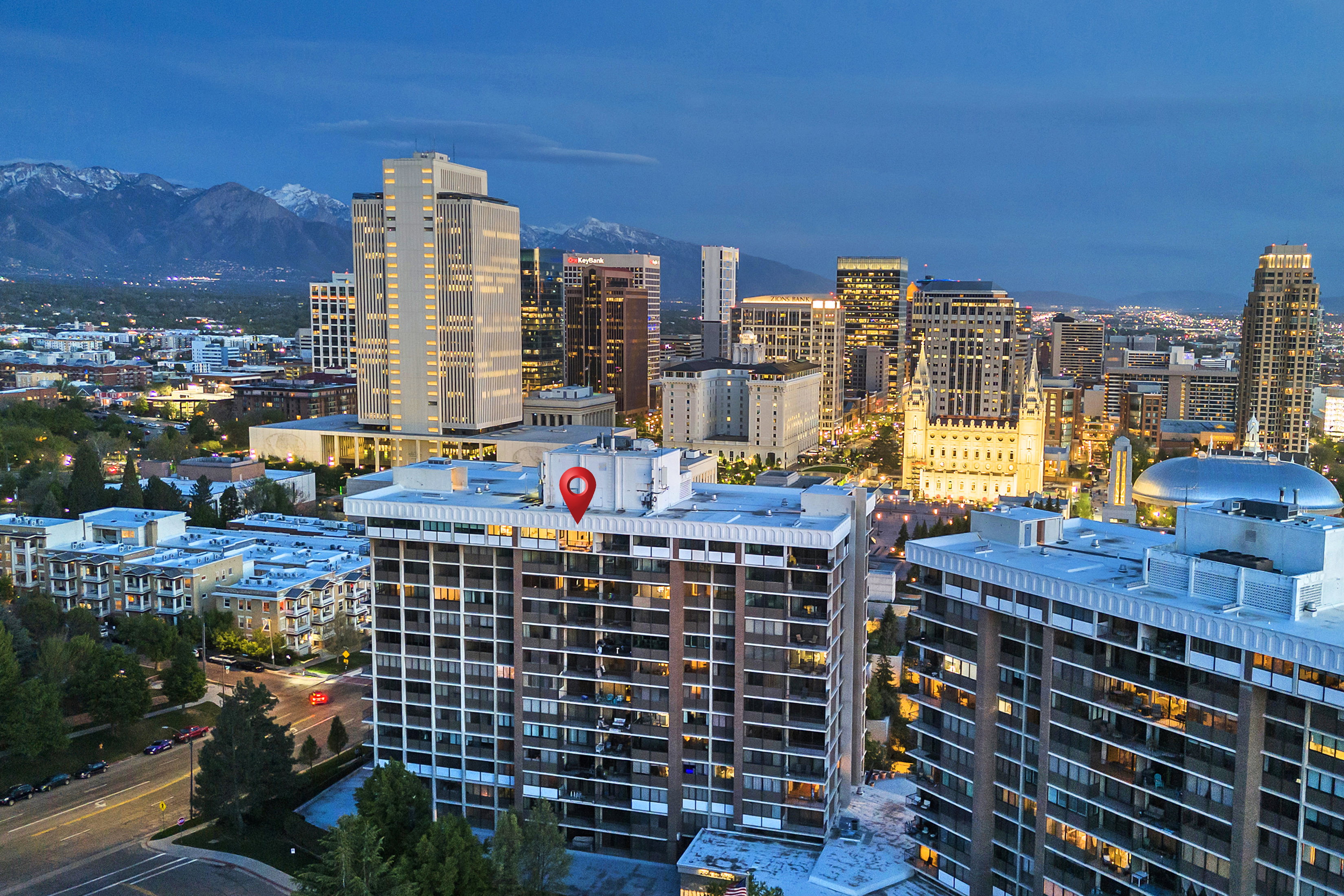 City view with mountains