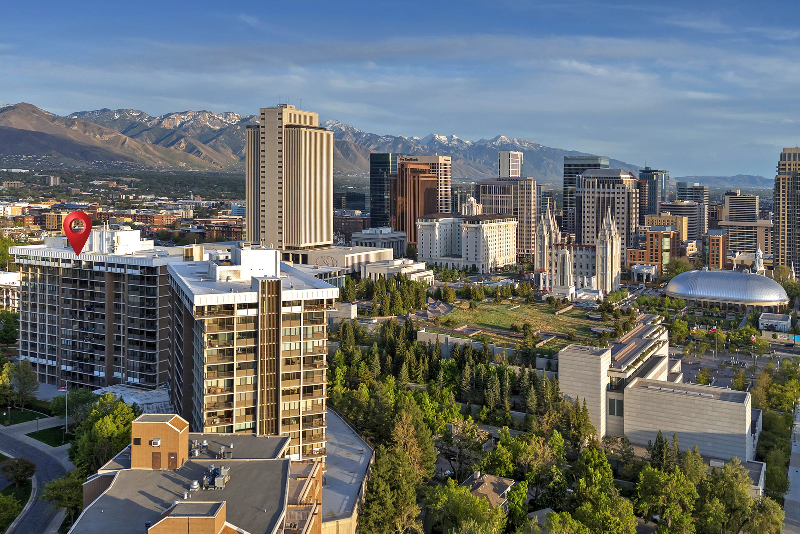 City view with a mountain backdrop