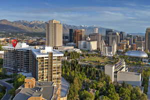 City view with a mountain backdrop